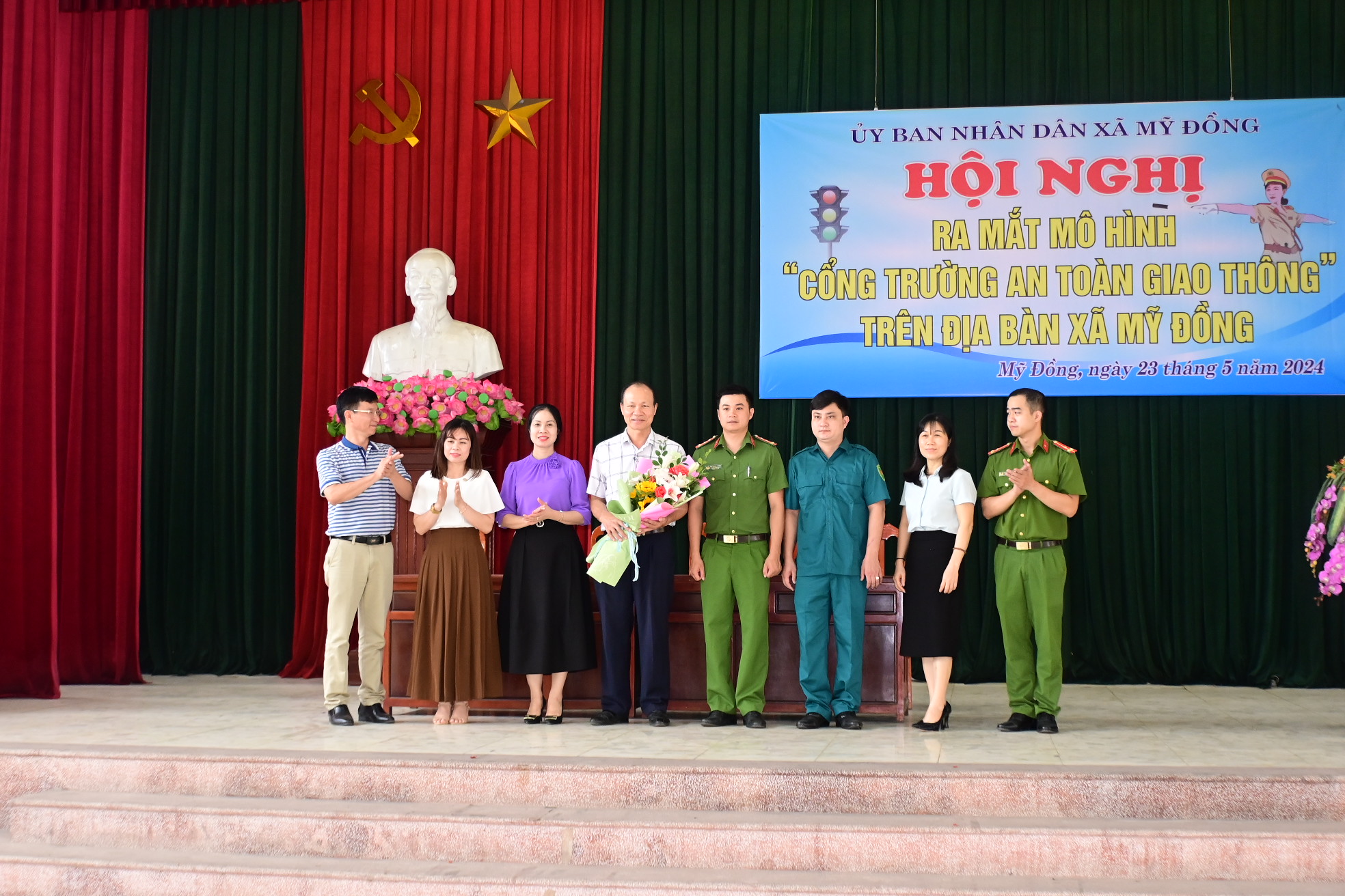 Xã Mỹ Đồng (Thủy Nguyên) triển khai mô hình “Cổng trường an toàn giao thông”